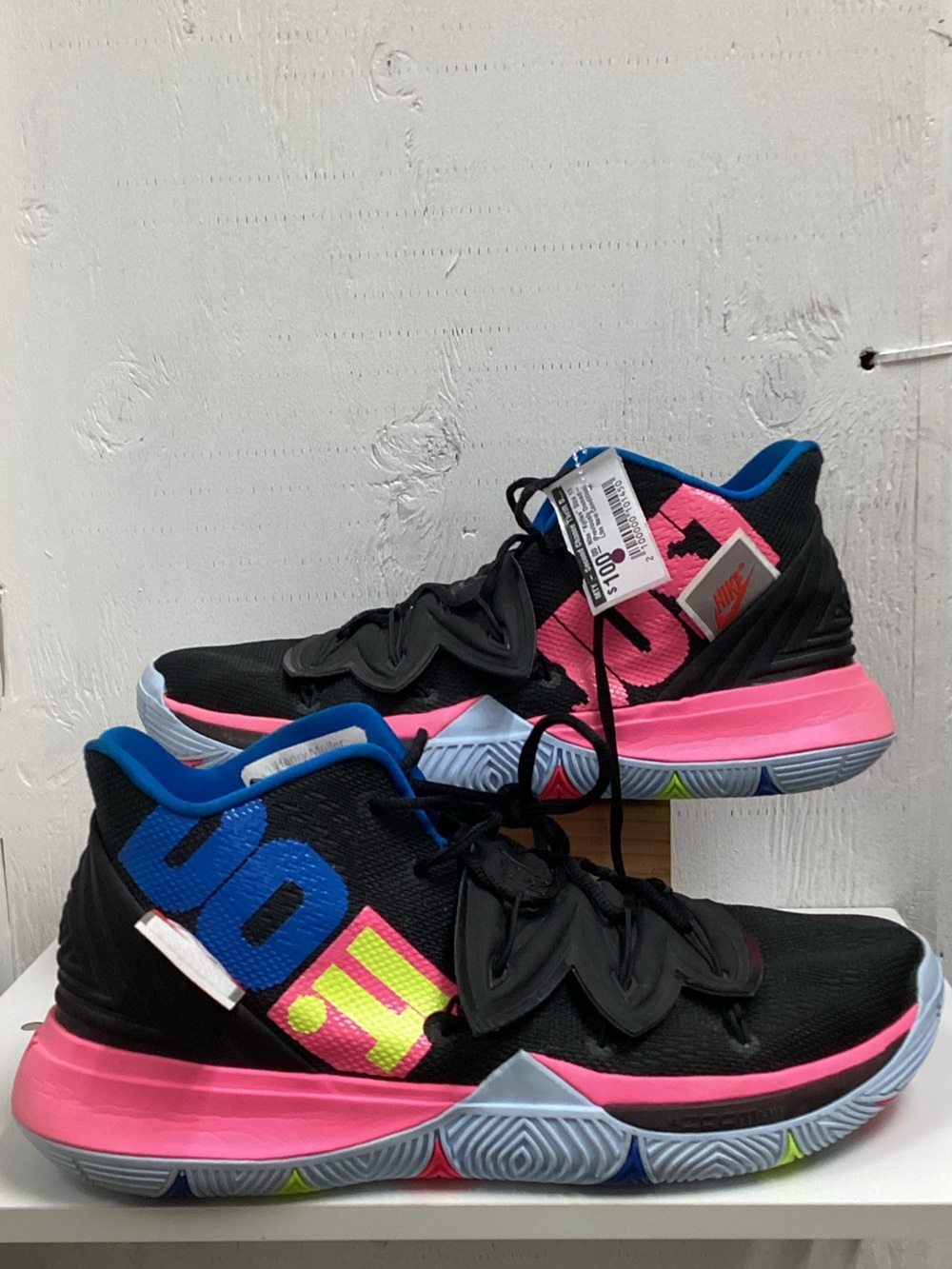 Nike “Kylie” Black Pink Blue Men's Basketball Sneakers size 13